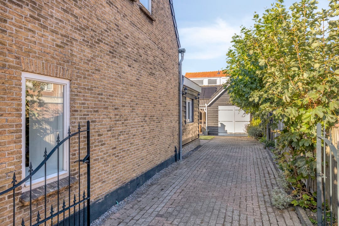 Foto 28 van van Blankensteinstraat 1