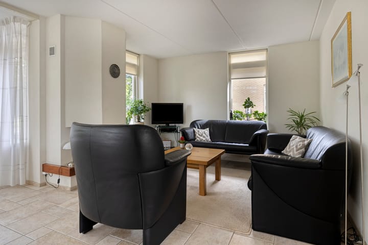 Foto 6 van Roggeweg 3