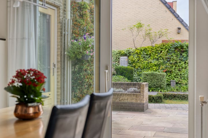 Foto 10 van Roggeweg 3