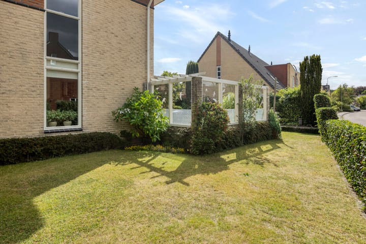 Foto 28 van Roggeweg 3