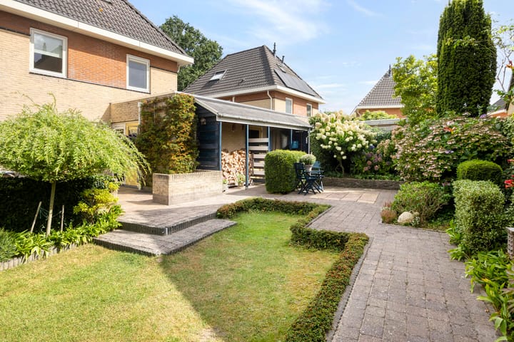 Foto 30 van Roggeweg 3