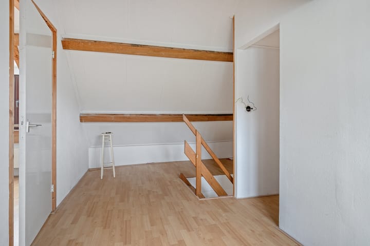 Foto 16 van Hoofdweg Noord 14