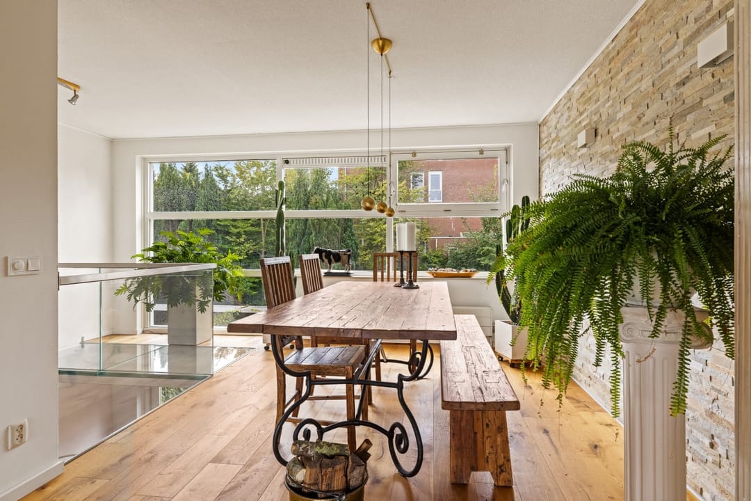 Photo 8 of Diopter 202