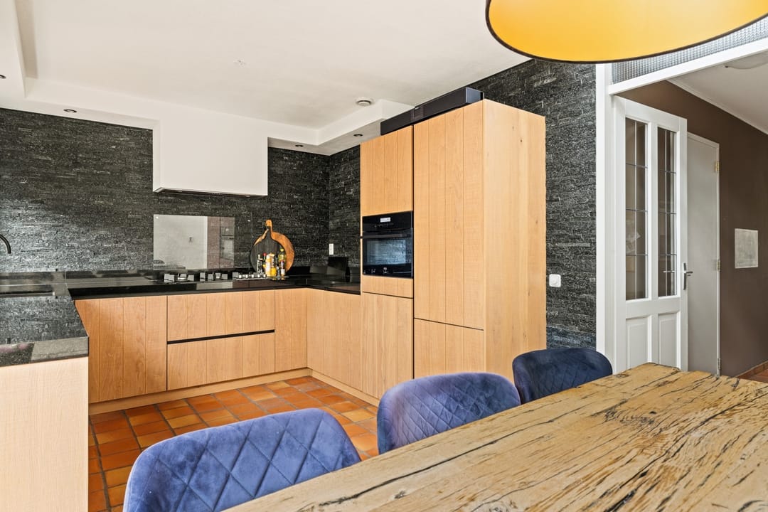 Photo 16 of Diopter 202