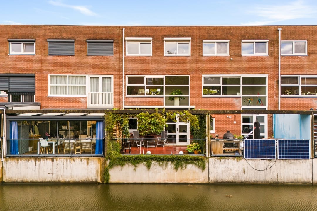 Photo 22 of Diopter 202