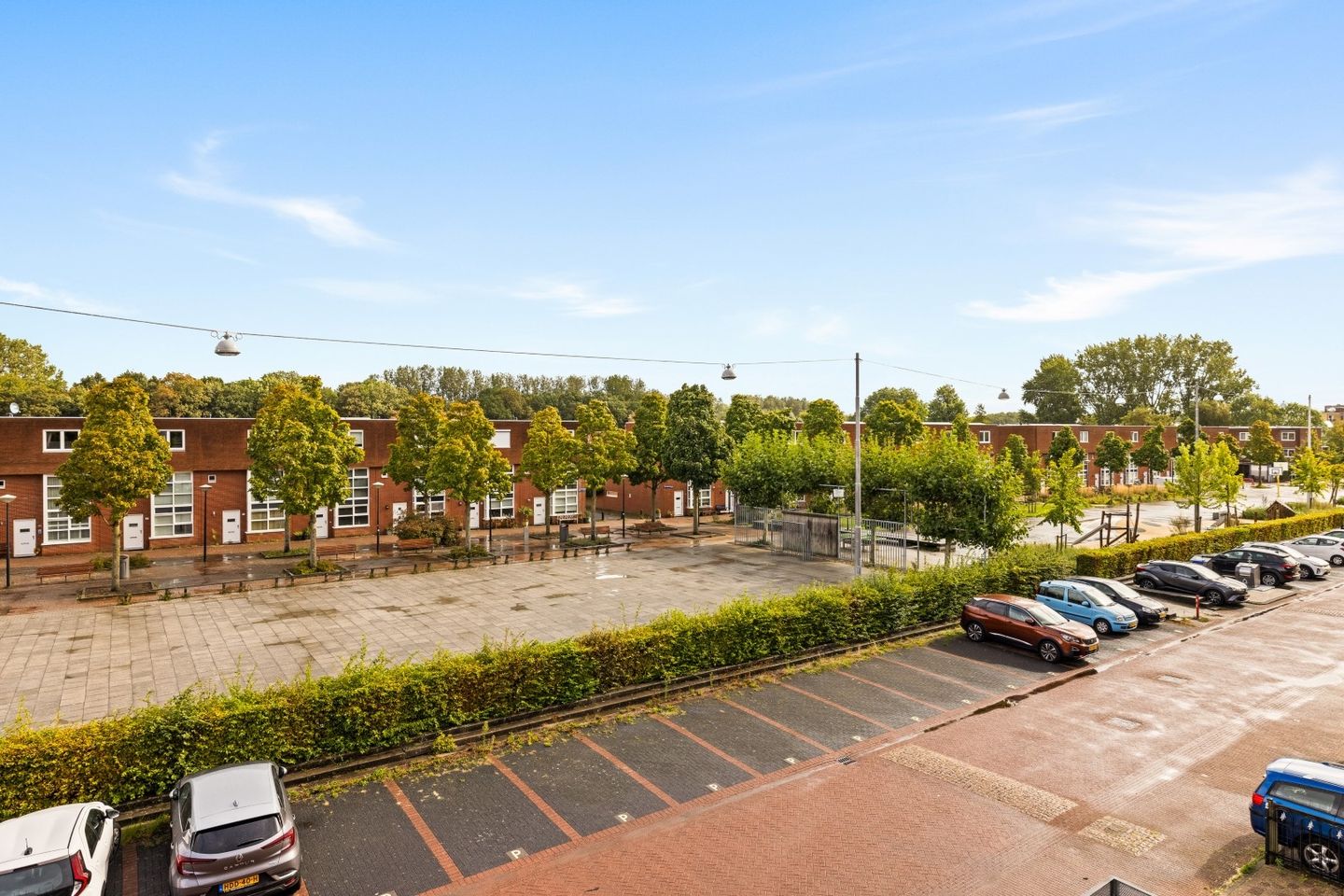 Photo 35 of Diopter 202