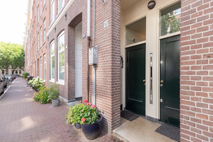 Foto 4 van Van Oldenbarneveldtstraat 17-3