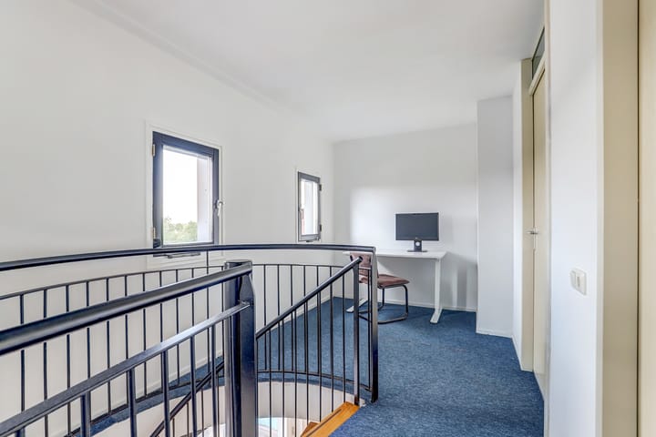 Photo 39 of Riesenberg 60