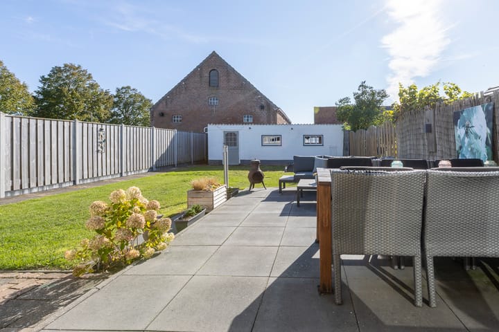 Foto 38 van Haltestraat 32