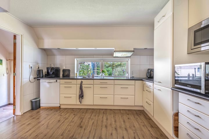 Foto 16 van Postweg 5