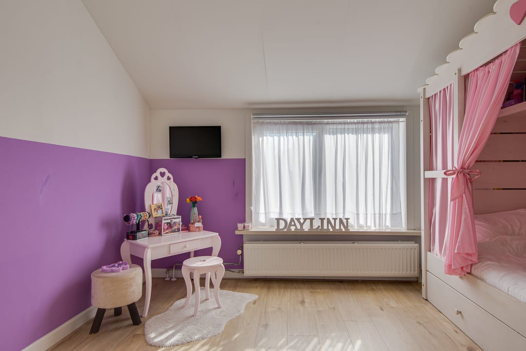 Photo 22 of Burgemeester J. Roseboomstraat 36