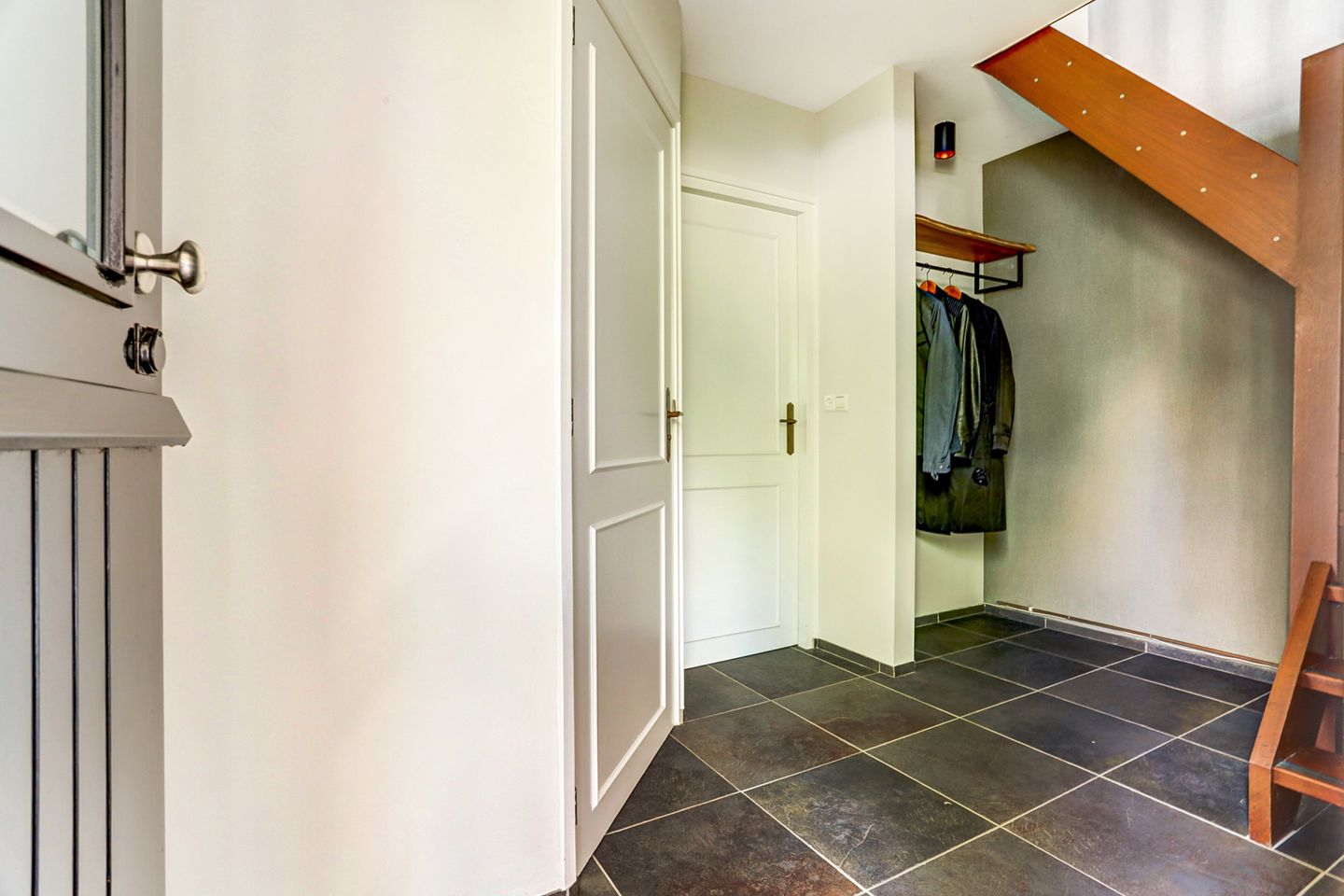 Foto 5 van Van Haarenstraat 9