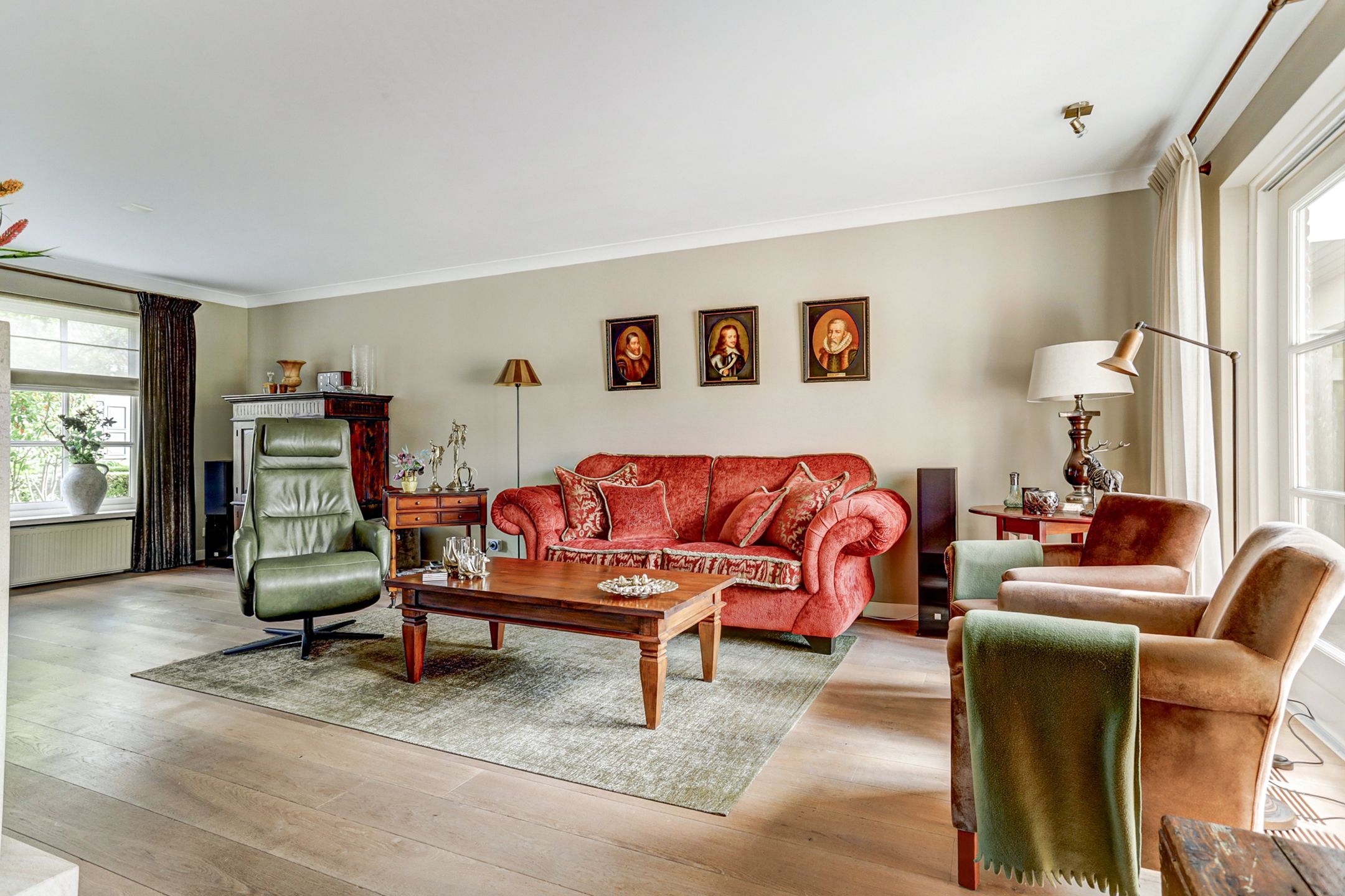 Foto 9 van Van Haarenstraat 9