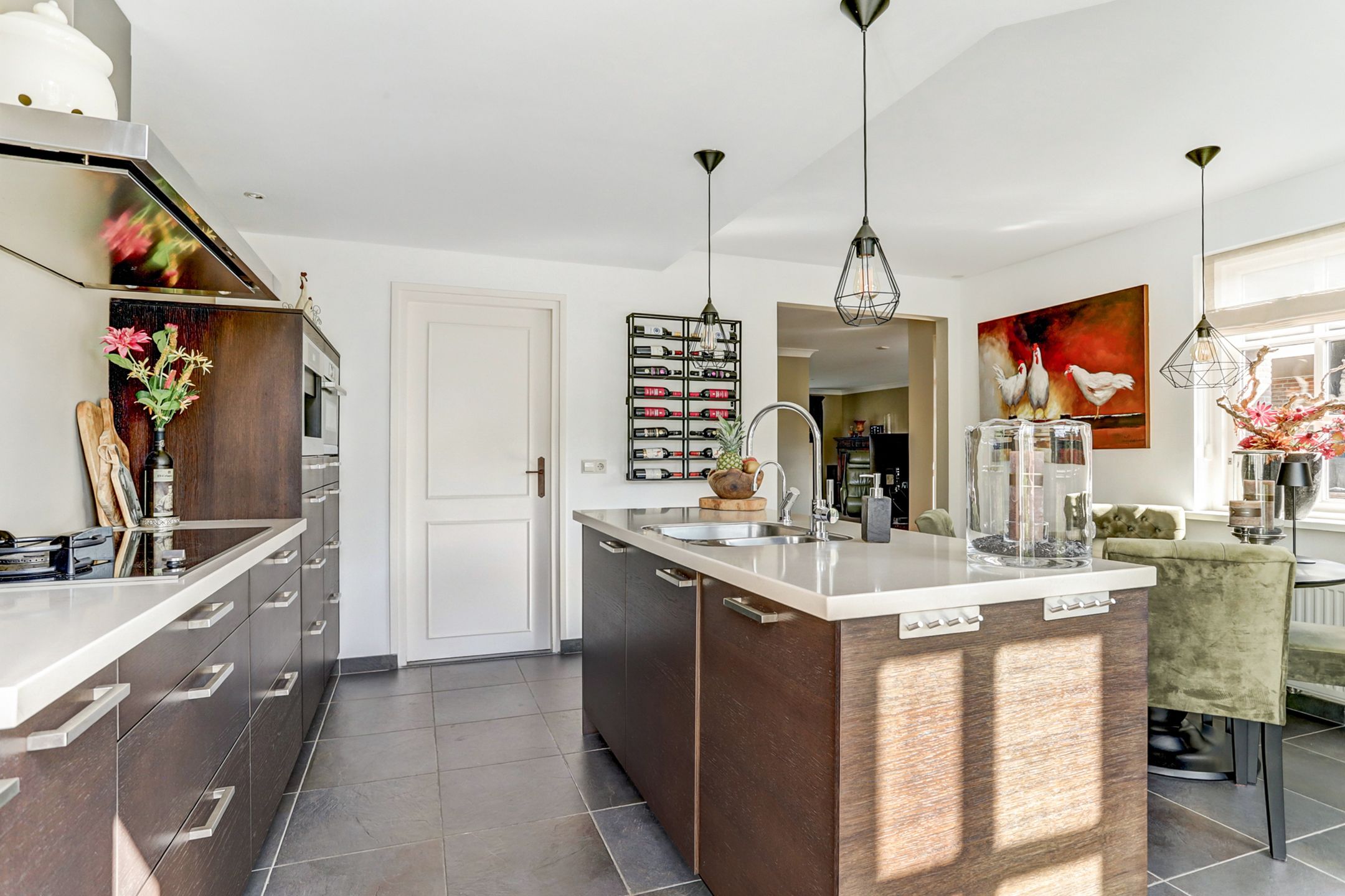 Foto 15 van Van Haarenstraat 9