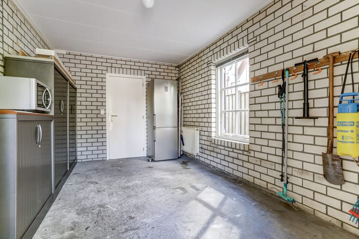 Foto 19 van Van Haarenstraat 9