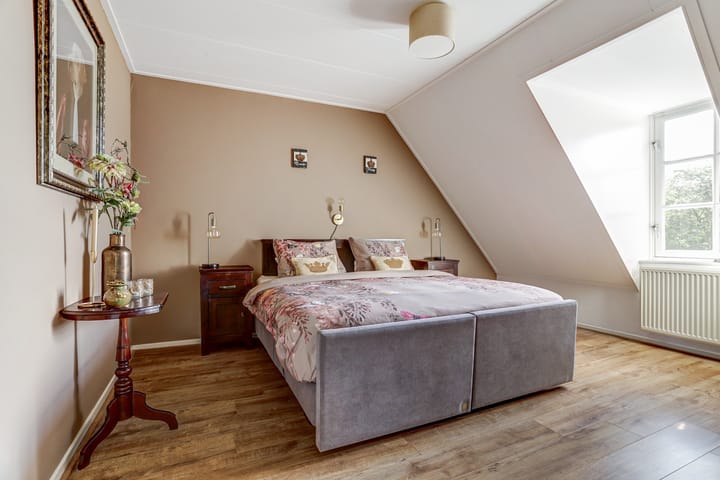 Foto 21 van Van Haarenstraat 9