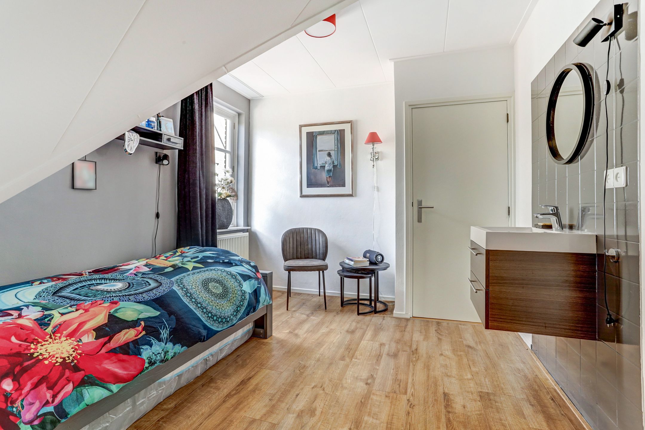 Foto 24 van Van Haarenstraat 9