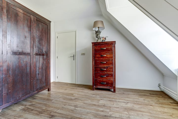 Foto 26 van Van Haarenstraat 9