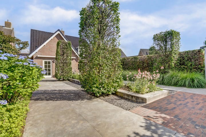 Foto 41 van Van Haarenstraat 9