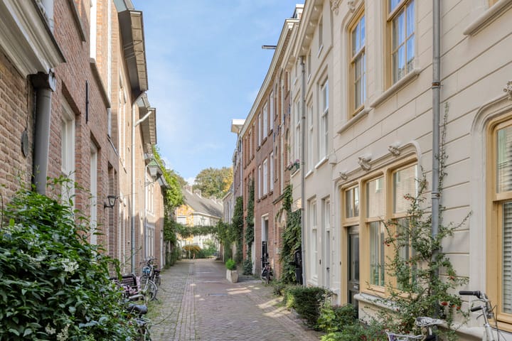 Schilderstraat 17-C main image