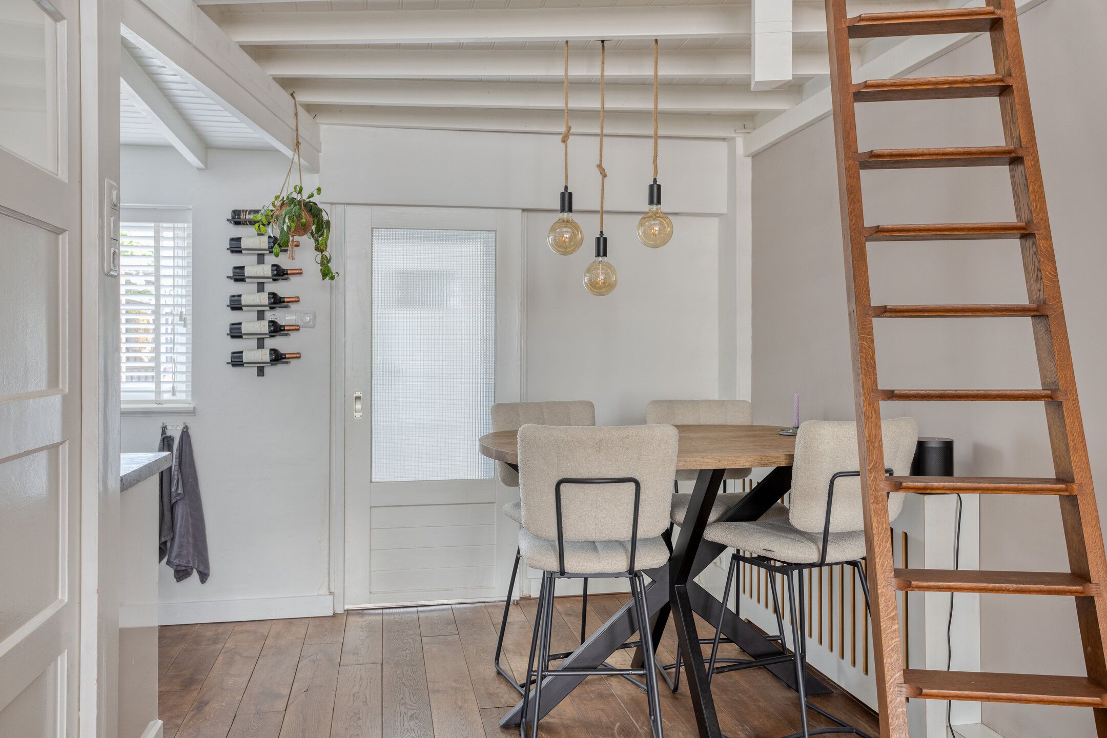 Photo 12 of Hoogstraat 15