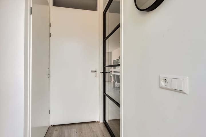 Photo 8 of Piet Kramerzoom 141