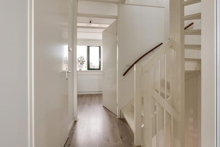 Photo 18 of Piet Kramerzoom 141