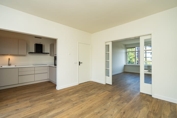 Foto 3 van Molukkenstraat 76