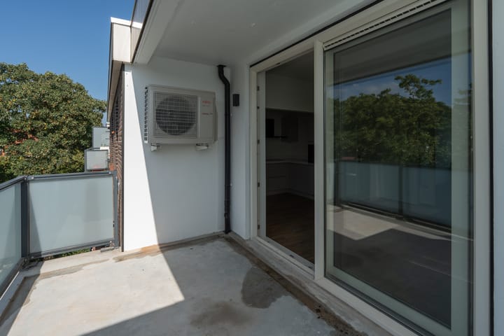 Foto 14 van Molukkenstraat 76