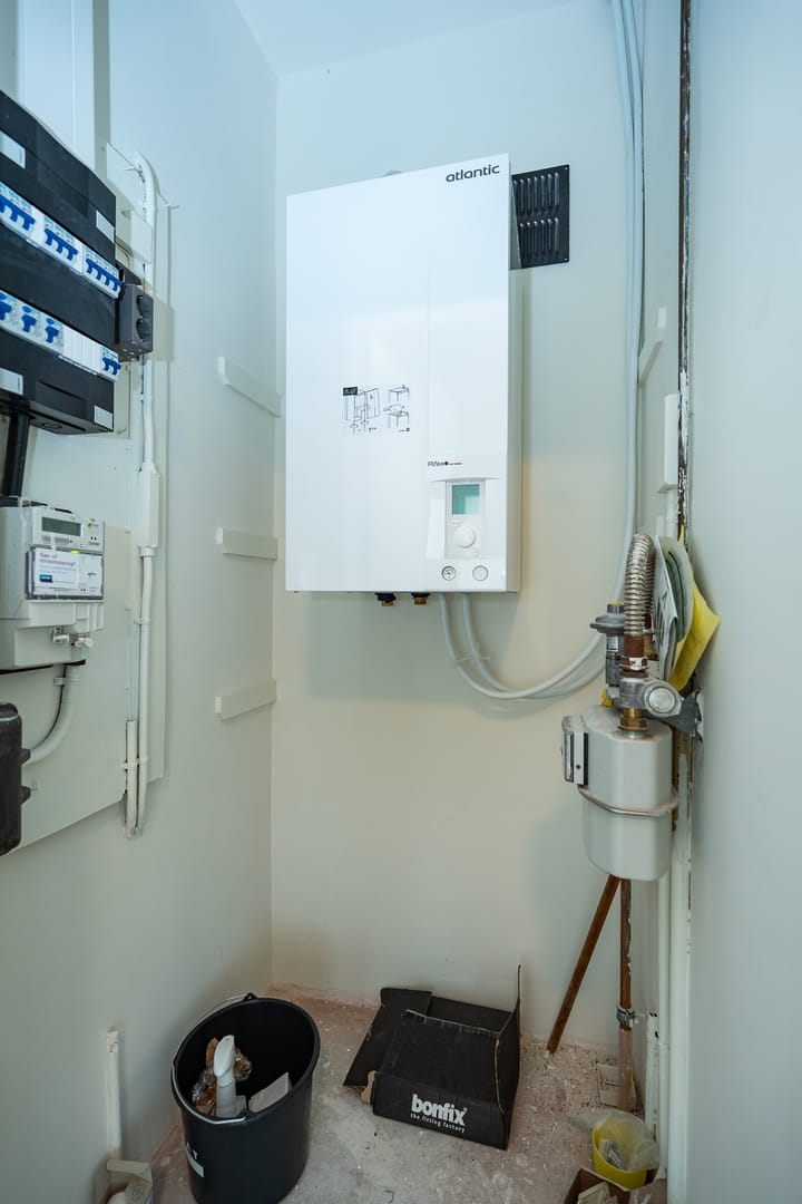 Foto 28 van Molukkenstraat 76