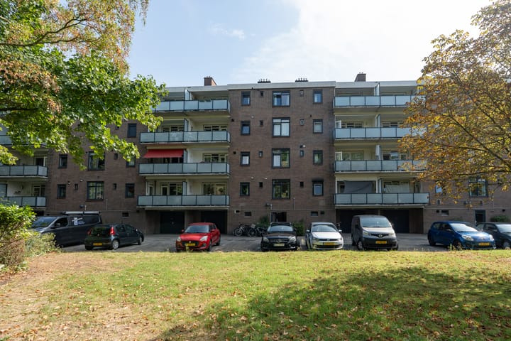 Foto 38 van Molukkenstraat 76