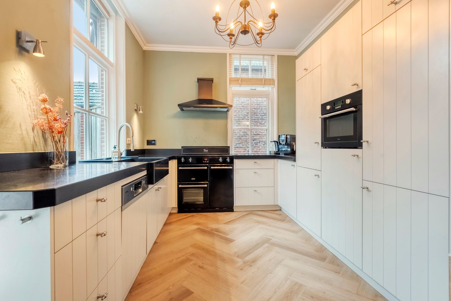 Photo 14 of Spuitstraat 16