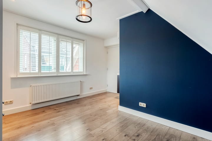 Foto 30 van Spuitstraat 16