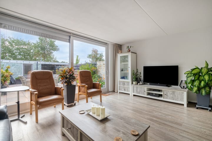 Photo 8 of Tempeststraat 7-A