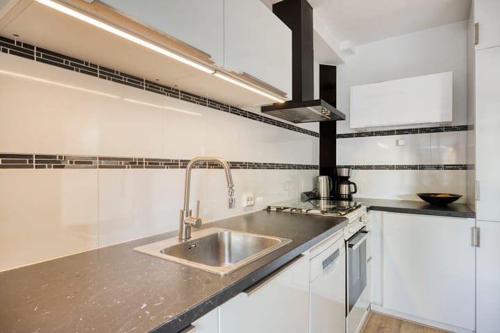 Photo 15 of Graaf van Egmondstraat 11