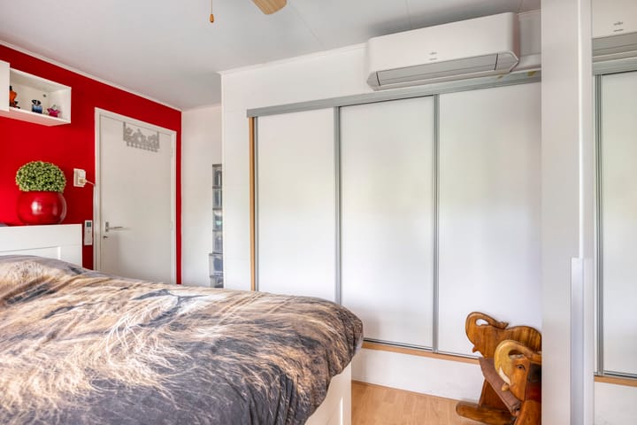 Photo 21 of Graaf van Egmondstraat 11