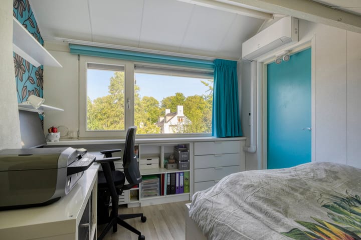 Photo 36 of Graaf van Egmondstraat 11