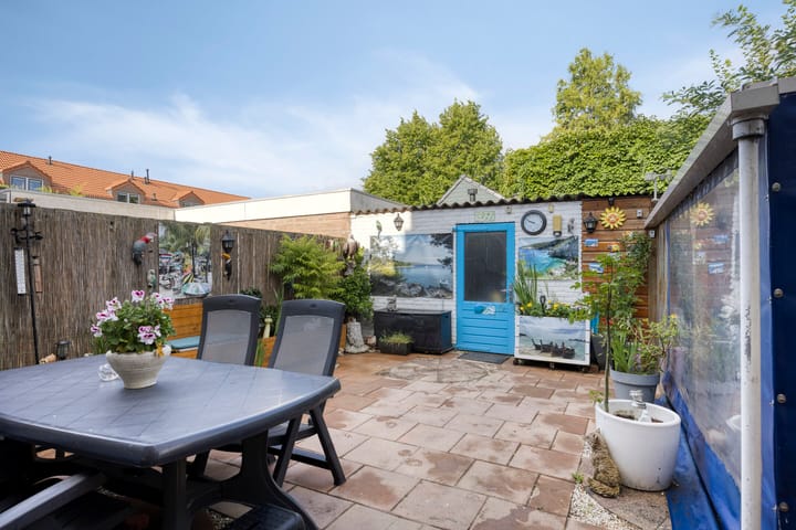 Photo 37 of Graaf van Egmondstraat 11