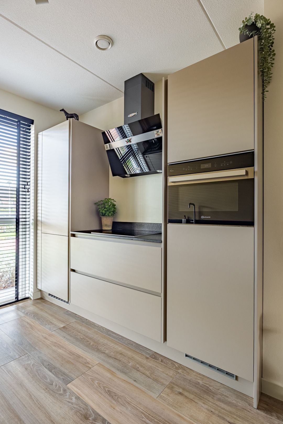 Foto 13 van Waterrad 33