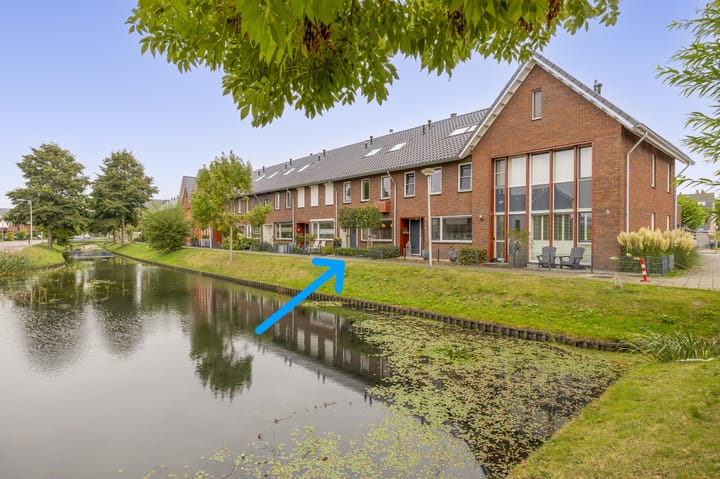 Photo 1 of Ambachtssingel 74