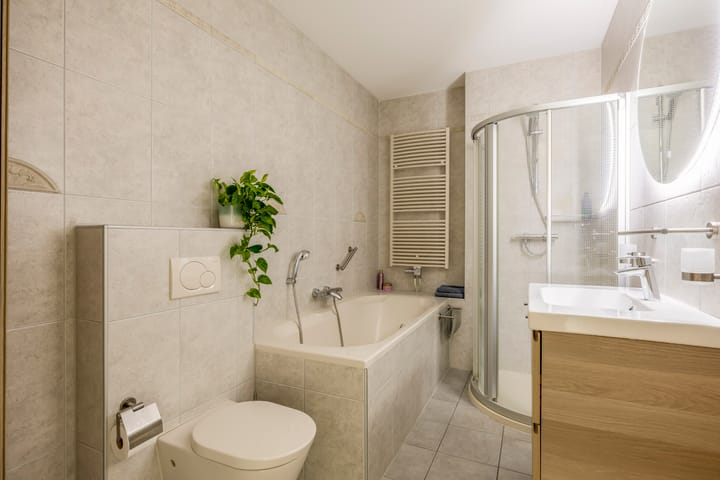 Photo 29 of Ambachtssingel 74