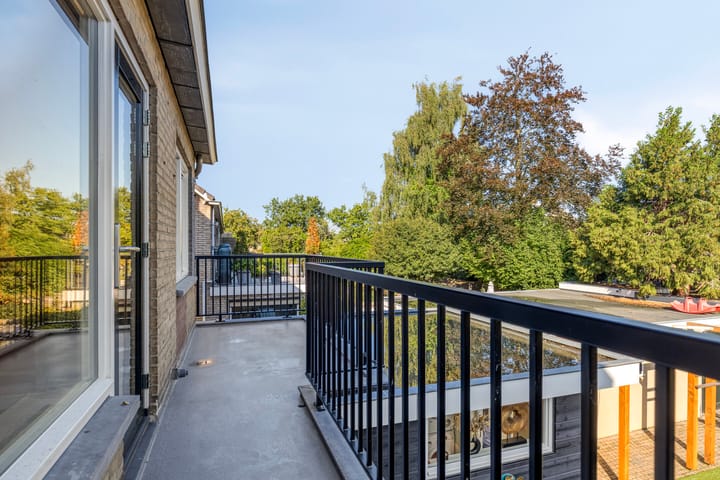 Foto 20 van Niftarlakestraat 4