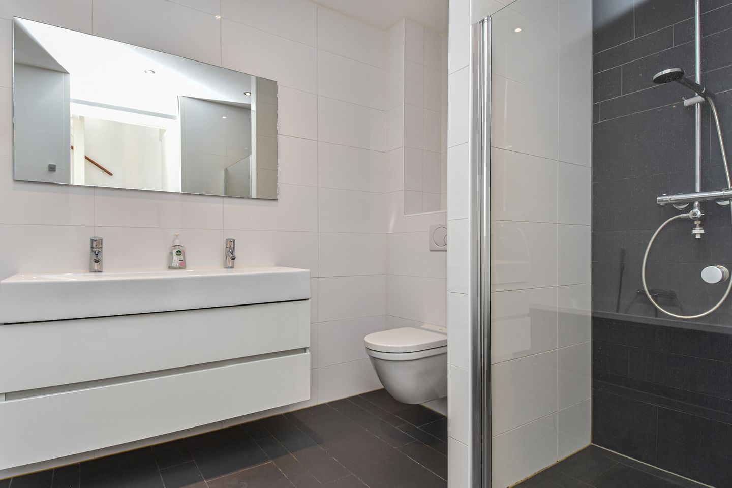 Foto 4 van Miamihof 62