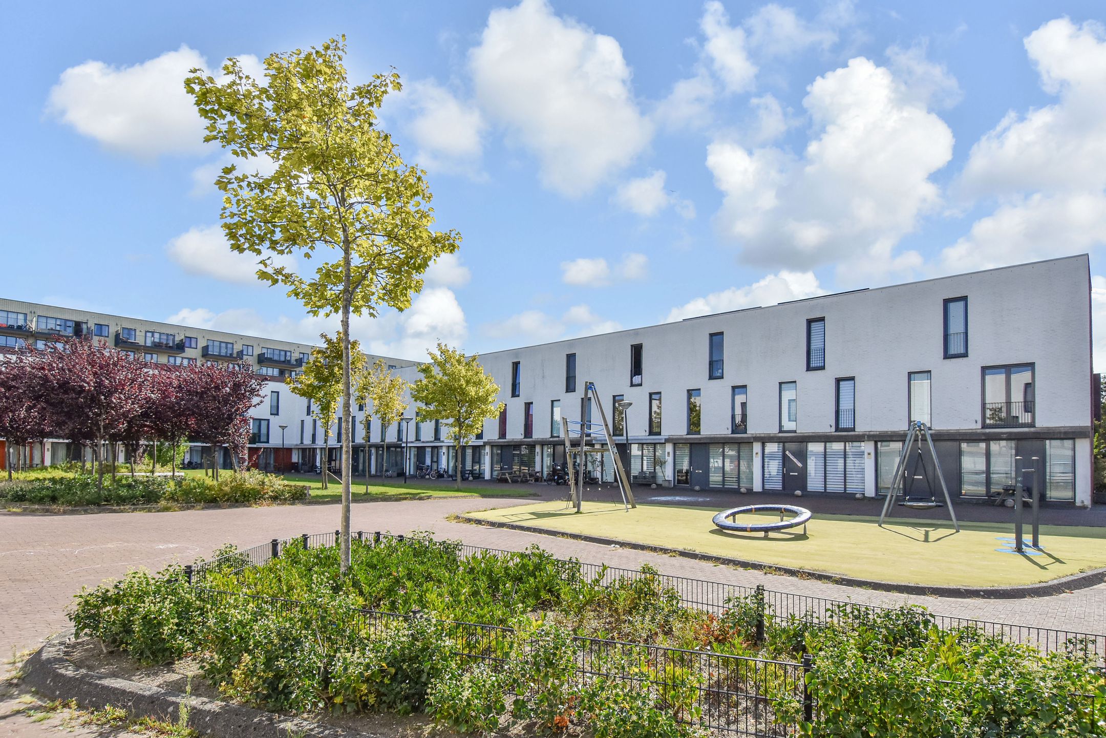 Foto 9 van Miamihof 62