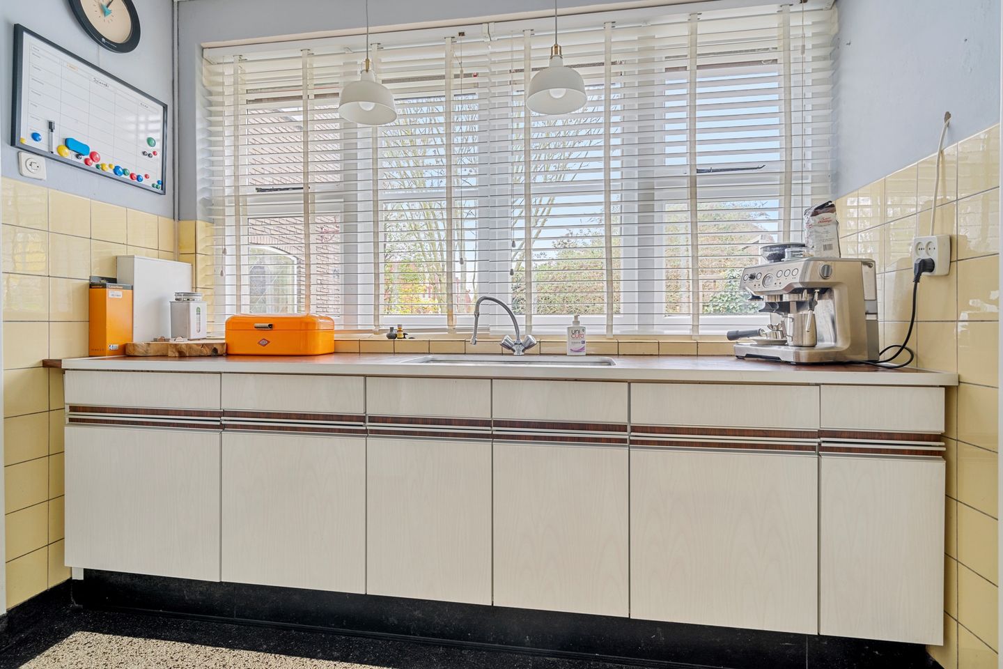 Photo 20 of Churchillweg 94