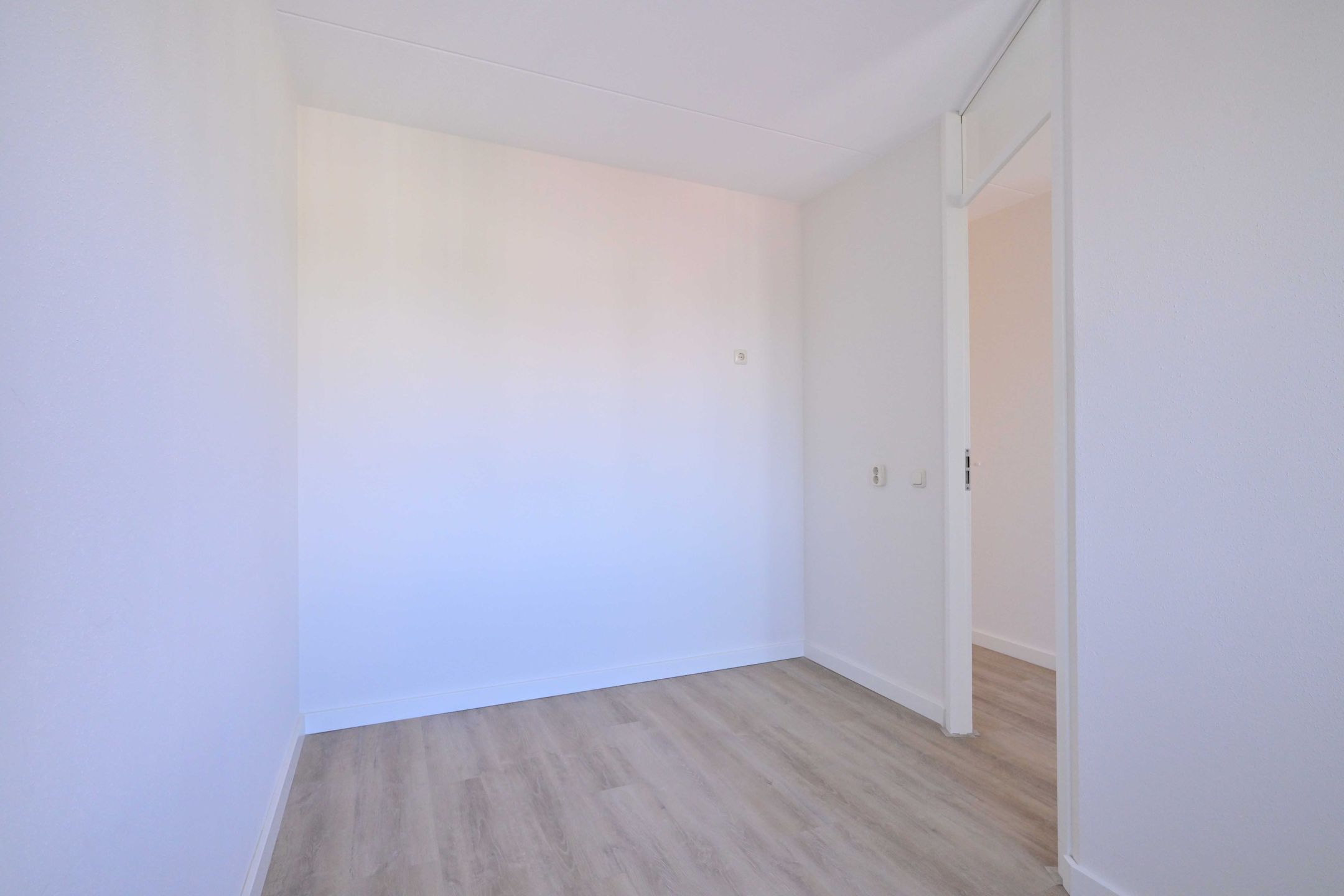 Foto 24 van Ambachtstraat 12-A