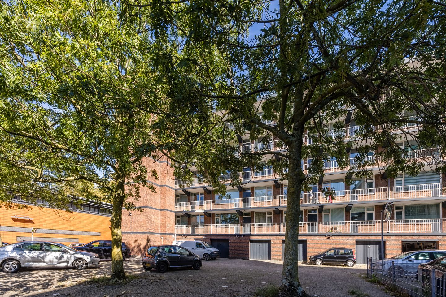 Photo 35 of Nieuwendamlaan 31