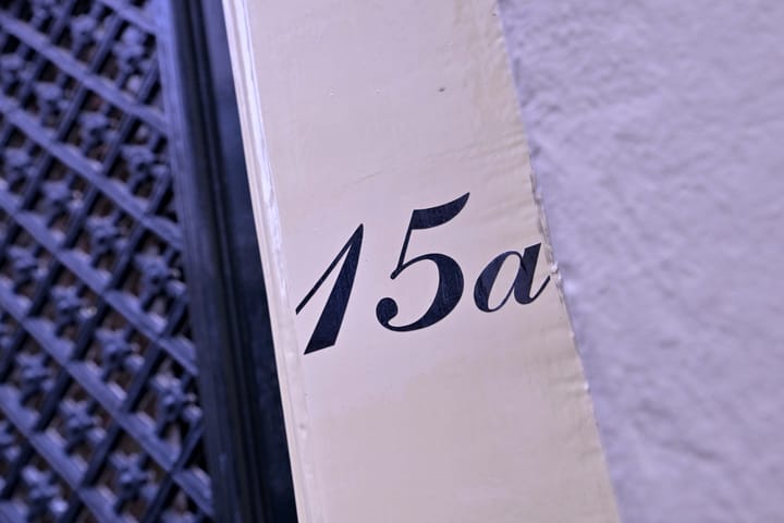 Photo 2 of Menstraat 15-A