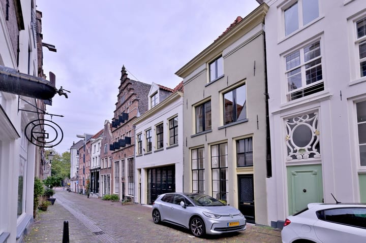 Photo 36 of Menstraat 15-A