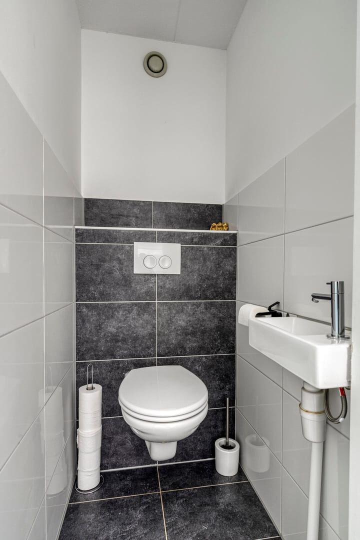 Photo 17 of Staalstraat 140